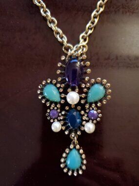 Oscar de la Renta Resin Cabochon Crystal Pendant and Earrings